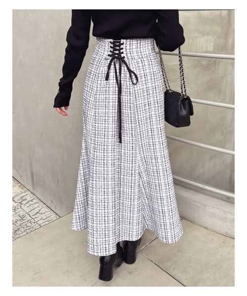 INGNI（イング）の「【WEB先行】【秋の新作】BackレースUPツイードマーメイドスカート（スカート・レディース・ｵﾌｸﾛ/ﾂｲｰﾄﾞ/ｸﾛｵﾌ/ﾂｲｰﾄﾞ・F）」の7枚目の写真