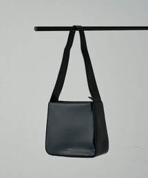 【SINBONO/シンボノ】 BETTY