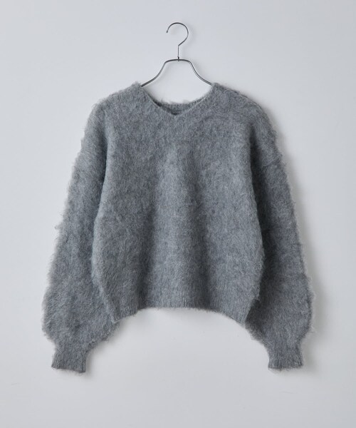 COLONY 2139（コロニートゥーワンスリーナイン）の「モヘアタッチニットプルオーバー（ニット/セーター・レディース・オフホワイト/チャコールグレー/ブラック/ネイビー/グリーン/パープル/ブルー/モカ・F）」の3枚目の写真