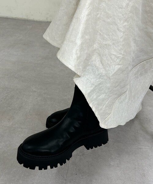 SHENERY（シーナリー）の「サイドゴアショートブーツ（ブーツ）」 - WEAR 