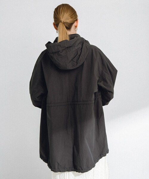 URBAN RESEARCH Sonny Label（アーバンリサーチサニーレーベル）の「ミリタリーナイロンブルゾン（ブルゾン・レディース・チャコール/アイボリー/カーキ・FREE）」の18枚目の写真