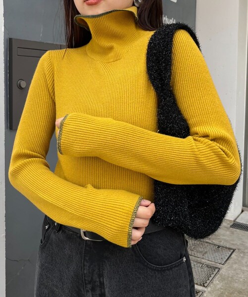 CIAOPANIC TYPY（チャオパニックティピー）の「アンチピリング配色ステッチタートル（ニット/セーター・レディース・オフホワイト/マスタード/サックスブルー/ブルー/ネイビー/ピンク/レッド/ブラウン/カーキ/グレー/ライトグレー/ブラック・ONE）」の10枚目の写真