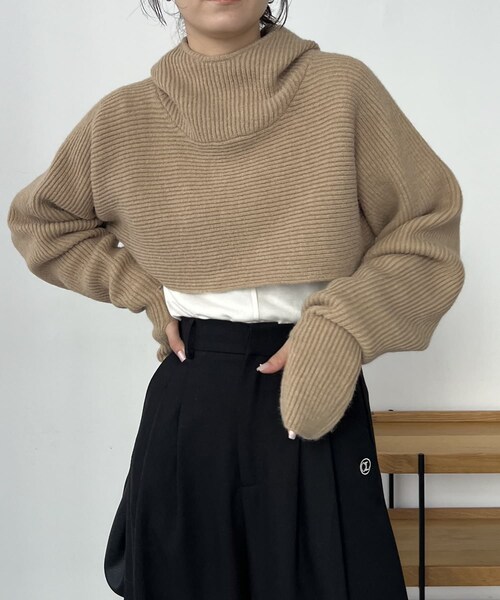 〈YENN/イエン〉ショートフーディーニット