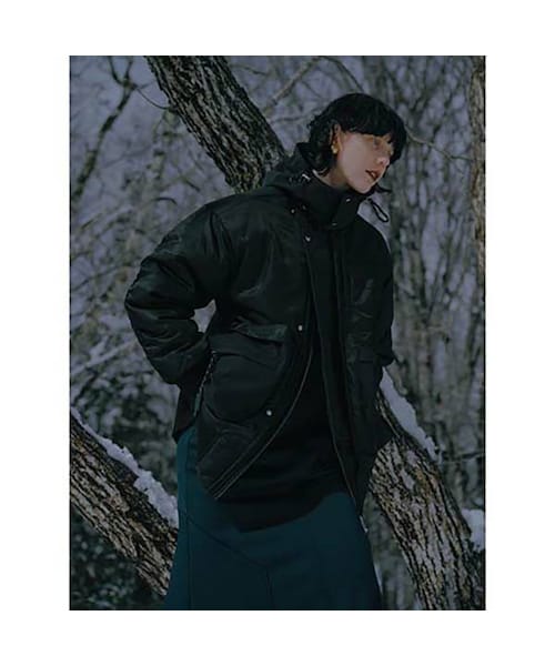 UN3D.（アンスリード）の「UN3D. ミニマルマウンテンコート