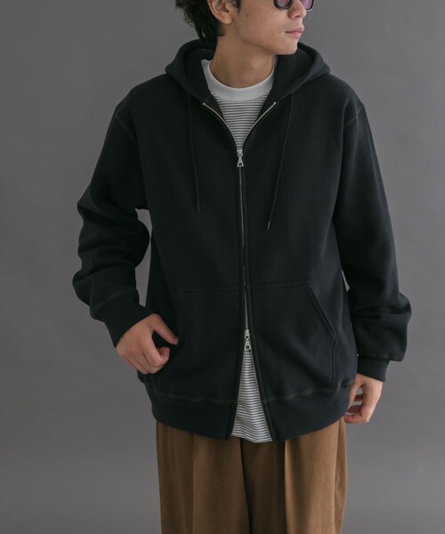 URBAN RESEARCH DOORS（アーバンリサーチドアーズ）の「FORK&SPOON　リサイクルコットン裏毛ジップフーディー（パーカー・メンズ・DARKPURPLE/BLACK・4/5）」の3枚目の写真