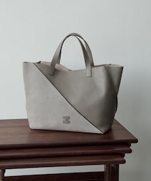 IACUCCI（イアクッチ）の「【coming soon】マタッサ L SUEDE/CERVO（バッグ）」