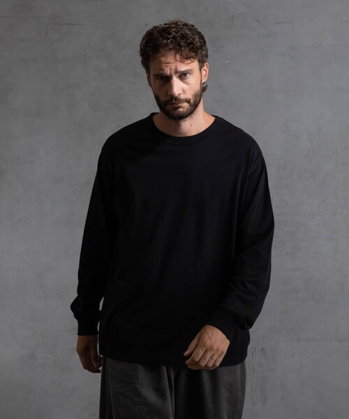 COLONY 2139(コロニートゥーワンスリーナイン)の「【paradigm】ガス焼き天竺ベーシックT L/SM(Tシャツ/カットソー・レディース・ホワイト/チャコールグレー/ブラック・M/L/XL)」の2枚目の写真