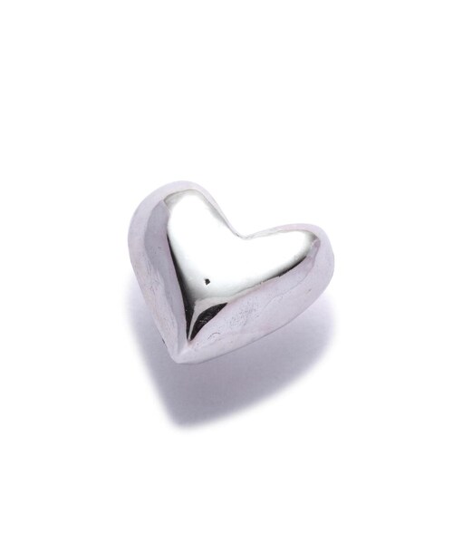 B'2nd（ビーセカンド）の「MAISON D’ PULSE( メゾンドパルス ）タイニーハートピアス（アクセサリー・シルバー・F）」の2枚目の写真