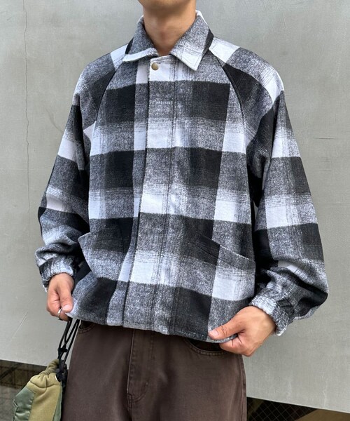 CIAOPANIC（チャオパニック）の「【2024AW】シャギーチェックブルゾン（ジャケット/アウター・レディース・ネイビー/ブラウン/ブラック・ONE）」の2枚目の写真