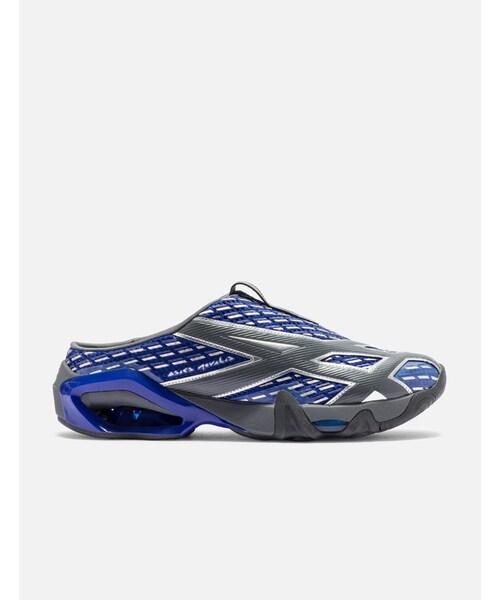 ASICS（アシックス）の「Kiko Kostadinov x ASICS Novalis Gel