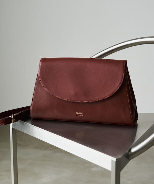 russet（ラシット）の「[SNSで話題]レザーフラップショルダーバッグ