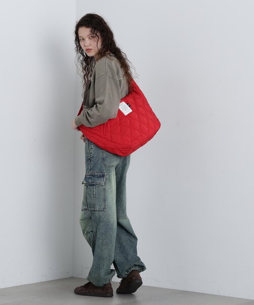 AVIREX(アヴィレックス)の「《限定》BONDING QUILTING SHOULDER BAG/キルティングショルダーバッグ(バッグ・ブラック/ブラックカモ/レッド/ネイビー/オリーブカモ・F)」の19枚目の写真