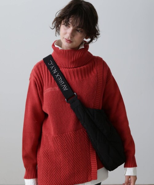 AVIREX(アヴィレックス)の「《限定》BONDING QUILTING SHOULDER BAG/キルティングショルダーバッグ(バッグ・ブラック/ブラックカモ/レッド/ネイビー/オリーブカモ・F)」の11枚目の写真