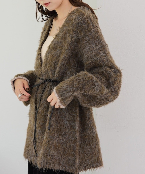 Kastane（カスタネ）の「【9.27(金)12:00発売/2サイズ展開】ウール混シャギーカーディガン（カーディガン/ボレロ・レディース・アイボリー/チャコールグレー/ブラウン/イエロー/ピンク・M/L）」の3枚目の写真