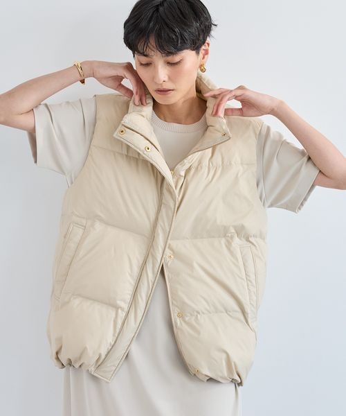 美品　バンヤードストーム 2024 フーディーダウンベスト ベージュ BARNYARDSTORM（バンヤードストーム）の「フーディーダウンベスト