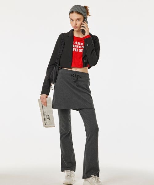 FOREVER 21(フォーエバー トゥエンティーワン)の「レイヤードカットフレアパンツ(フォーマルスーツ/小物・ブラック09/グレー10・S/M)」の3枚目の写真