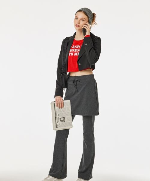 FOREVER 21(フォーエバー トゥエンティーワン)の「レイヤードカットフレアパンツ(フォーマルスーツ/小物・ブラック09/グレー10・S/M)」の4枚目の写真
