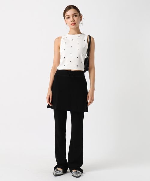 FOREVER 21(フォーエバー トゥエンティーワン)の「レイヤードカットフレアパンツ(フォーマルスーツ/小物・ブラック09/グレー10・S/M)」の17枚目の写真
