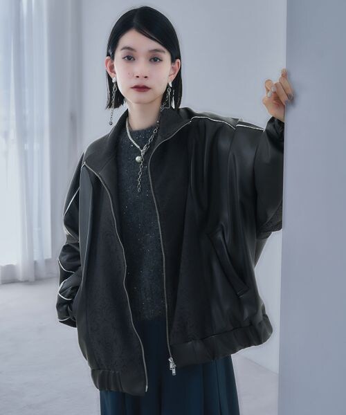 HARE フェイクレザーキリカエトラックジャケット HARE(ハレ)の「フェイクレザーキリカエトラックジャケット