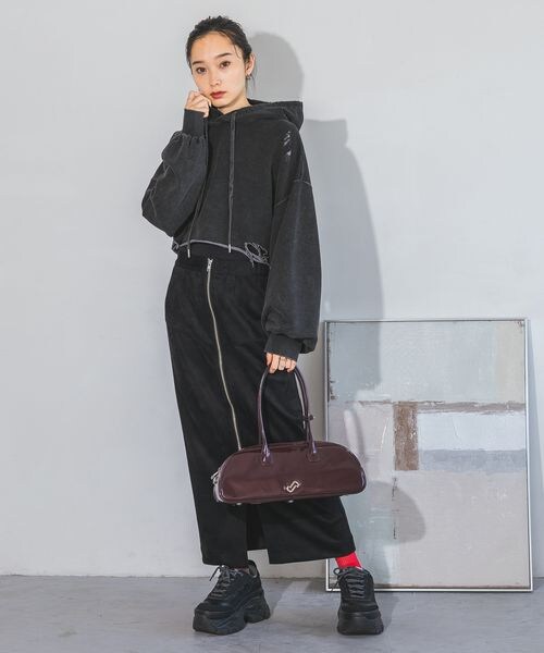 JEANASIS（ジーナシス）の「フェイクレザーボーリングBAG（バッグ・ブラック(09)/グレー(12)/ボルドー(35)・FREE）」の11枚目の写真