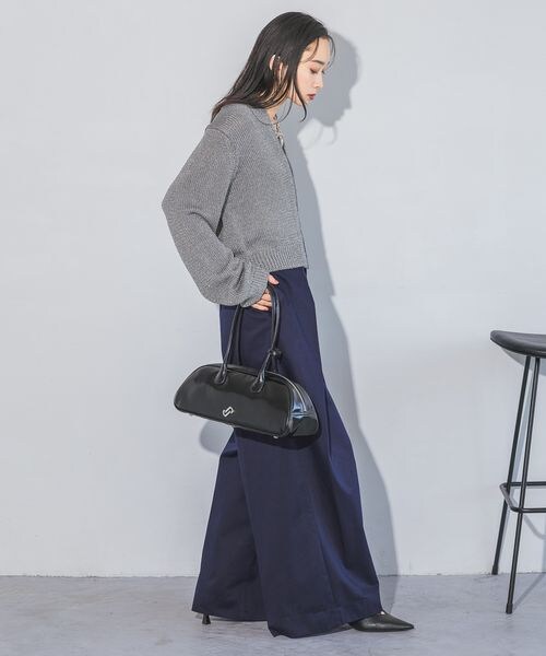 JEANASIS（ジーナシス）の「フェイクレザーボーリングBAG（バッグ・ブラック(09)/グレー(12)/ボルドー(35)・FREE）」の7枚目の写真