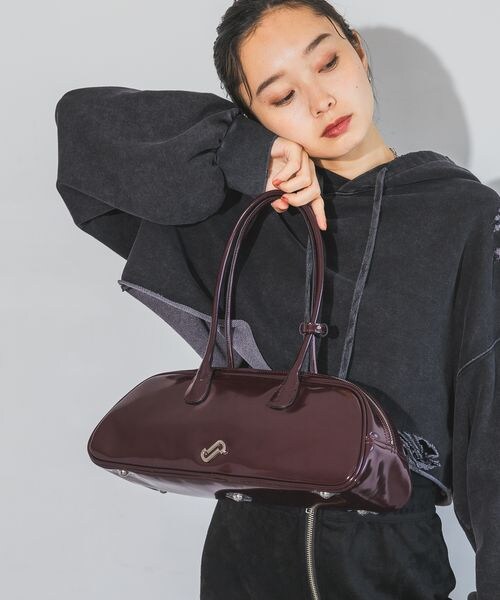 JEANASIS（ジーナシス）の「フェイクレザーボーリングBAG（バッグ・ブラック(09)/グレー(12)/ボルドー(35)・FREE）」の13枚目の写真