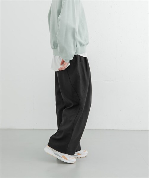 EKAL（エカル）の「打褶弧線剪裁長褲（）」 - WEAR
