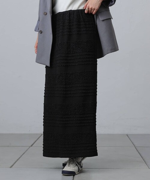 COLONY 2139（コロニートゥーワンスリーナイン）の「ポコポコシャーリングナロースカート（スカート・レディース・オフホワイト/ブラック・F）」の2枚目の写真