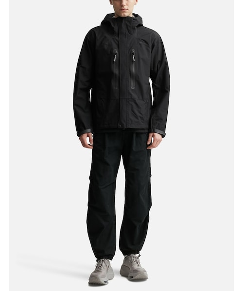 2.5L hiker rain jacket