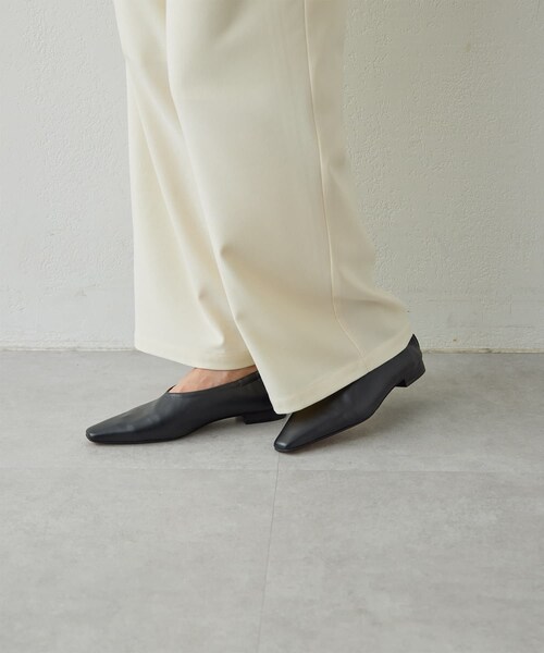 2.718】ギャザーフラットパンプス