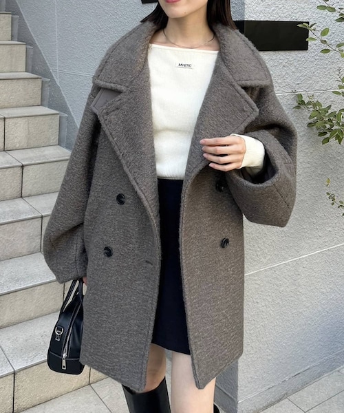 mystic(ミスティック)の「【EC限定カラー/グリーン】シャギーミドルコート(チェスターコート・レディース・アイボリー/グリーン/チャコールグレー/ブラック・1/2)」の3枚目の写真