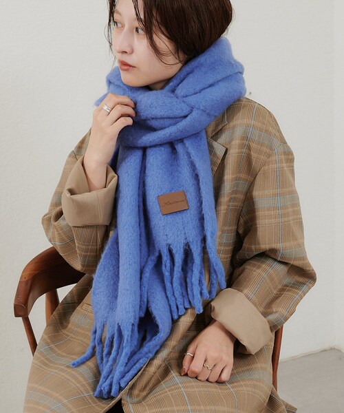 kastane  フリンジマフラー Kastane（カスタネ）の「刺繍フリンジマフラー（マフラー）」 - WEAR