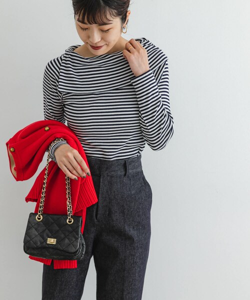 URBAN RESEARCH ROSSO（アーバンリサーチロッソ）の「F by ROSSO　アシメボートネックプルオーバー（Tシャツ/カットソー・レディース・BORDER/OFF WHITE/BLACK・FREE）」の4枚目の写真