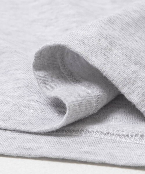 URBAN RESEARCH DOORS（アーバンリサーチドアーズ）の「GOOD ROCK SPEED　NYC LONG-SLEEVE SHIRTS（Tシャツ/カットソー・レディース・ASH・One）」の7枚目の写真