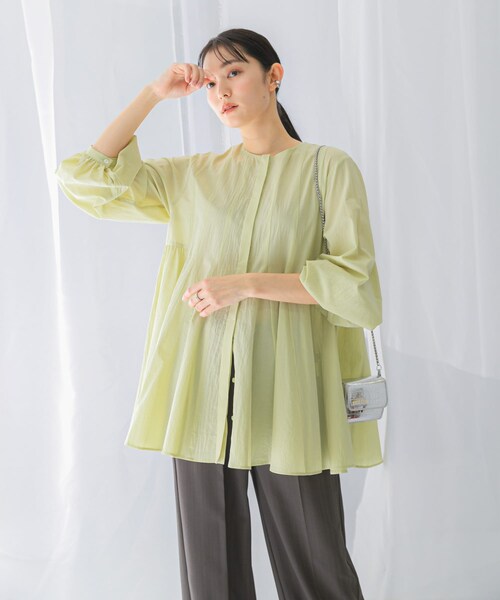 URBAN RESEARCH ROSSO（アーバンリサーチロッソ）の「ボリュームフレアートップス（シャツ/ブラウス・レディース・off/green・FREE）」の16枚目の写真