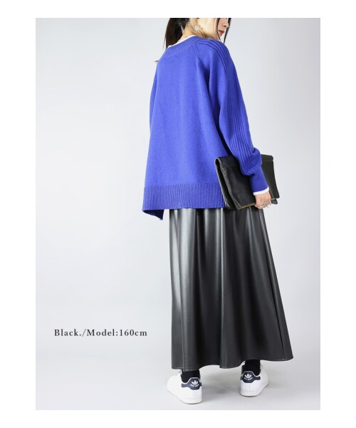 and it_(アンドイット)の「フェイクレザーフレアスカート M(その他・レディース・その他)」の10枚目の写真