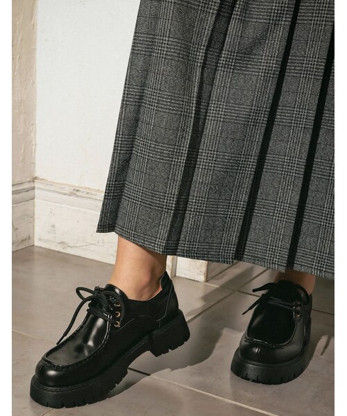Re:EDIT(リエディ)の「レースアップローファー - シューズ通販 | 人気レディースファッション - Re:EDIT(リエディ)(その他・レディース・ブラック/ブラウン・S(23.0cm相当)/M(23.5cm相当)/L(24.0cm相当)/LL(24.5cm相当))」の9枚目の写真