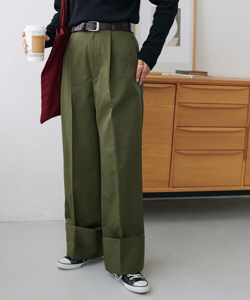 DISCOAT(ディスコート)の「【WEB限定】ロールアップチノパンツ(チノパンツ・レディース・ベージュ/ベージュその他1/カーキ・M)」の3枚目の写真