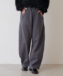 Lui's（ルイス）の「カットカーブパンツ（パンツ）」