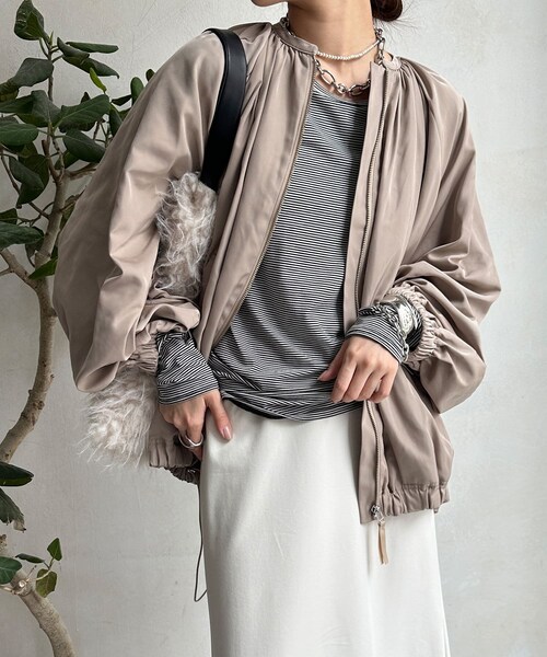 DouDou　ドゥドゥ　ボリュームブルゾン DouDou（ドゥドゥ）の「ボリュームブルゾン（）」 - WEAR