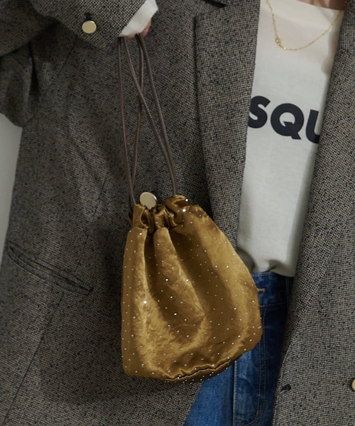 CIAOPANIC TYPY（チャオパニックティピー）の「チェーン付きサテンスタッズ巾着ミニBAG（ショルダーバッグ・レディース・ブラック/ブラウン/グレー/カーキ・ONE）」の4枚目の写真