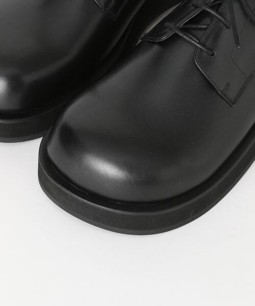 HARE（ハレ）の「BOLDTOEシューズ（）」 - WEAR