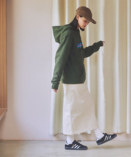 patagonia(パタゴニア)の「Patagonia / P-6 Logo Uprisal 連帽上衣(その他・レディース・白色BCW/綠色TPGN/藏青色NENA・白色BCW/綠色TPGN/藏青色NENA)」の9枚目の写真