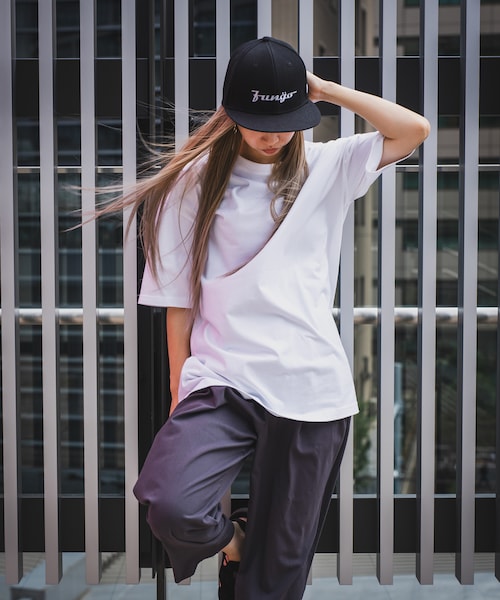 FUNGO TOKYO（ファンゴトウキョウ）の「BASEBALL バックプリント半袖Tシャツ（Tシャツ/カットソー・レディース・ホワイト/ブラック・S/M/L/XL）」の3枚目の写真