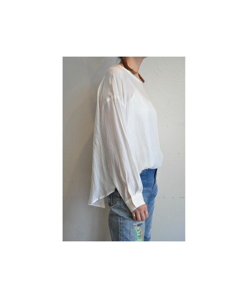 hippiness（ヒッピネス）の「キュプラロングスリーブ（シャツ/ブラウス・レディース・その他/パープル/イエロー/ホワイト/ピンク/ブルー・one）」の2枚目の写真