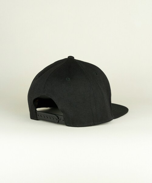 FUNGO TOKYO（ファンゴトウキョウ）の「平ツバロゴ刺繍CAP/BK×WH（キャップ・レディース・BK×WH・one）」の3枚目の写真