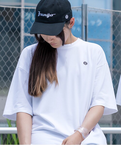 FUNGO TOKYO（ファンゴトウキョウ）の「WINGS バックプリント半袖Tシャツ（Tシャツ/カットソー・レディース・MONO/PASTEL・L）」の5枚目の写真