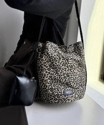 mystic | loti ポーチ付きバケツトート(バッグ)