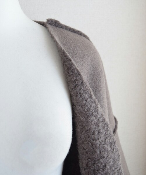 Marient(マリエント)の「リバーシブルオーバーCD(カーディガン/ボレロ・レディース・ベージュ/ブラウン/ブラック・FREE)」の5枚目の写真