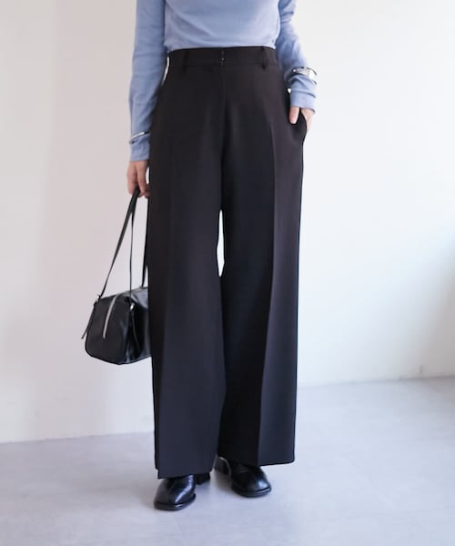 mystic（ミスティック）の「センタープレススラックス（スラックス・レディース・ベージュ/グリーン/ブラック・1/2）」の2枚目の写真